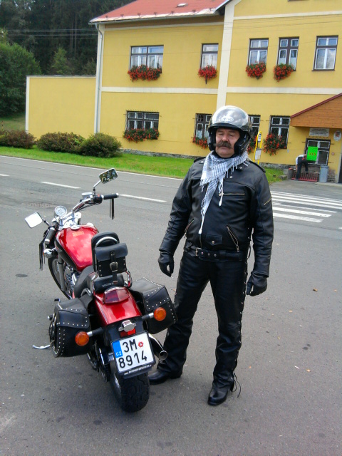 Já 4